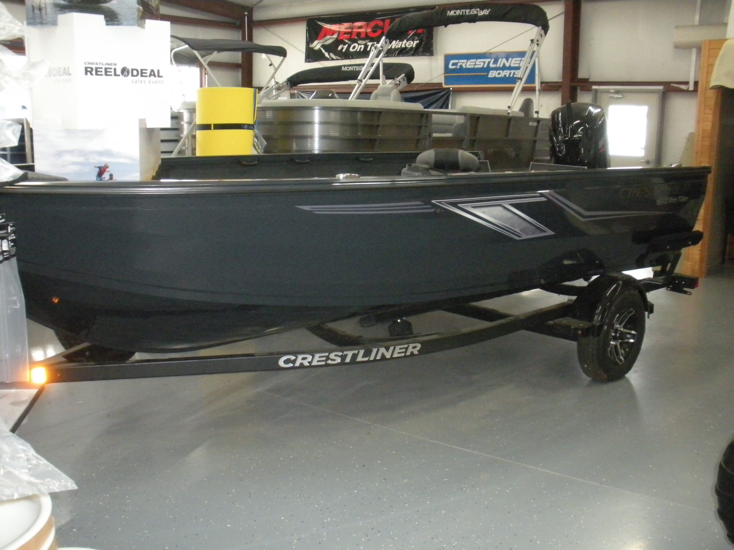 2023 CRESTLINER 1650 PRO TILLER W/75HP MERCURY 4-STROKE - B & B Sports ...